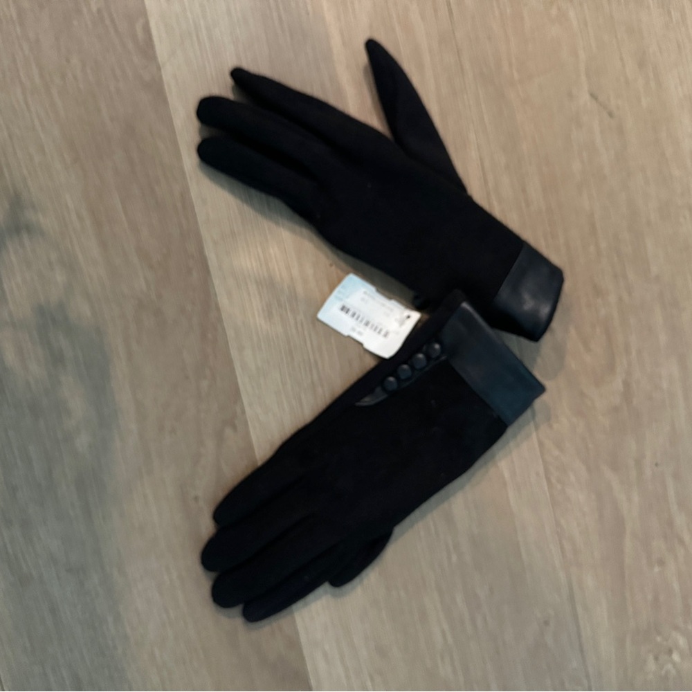Black Men's Dress Gloves with Button Trim